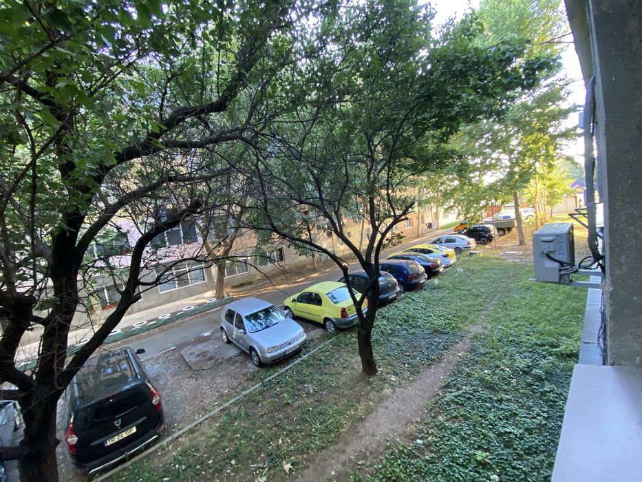 Apartament 2 camere etaj 1/4