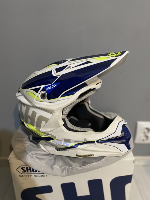 Casca Shoei VFX-WR S