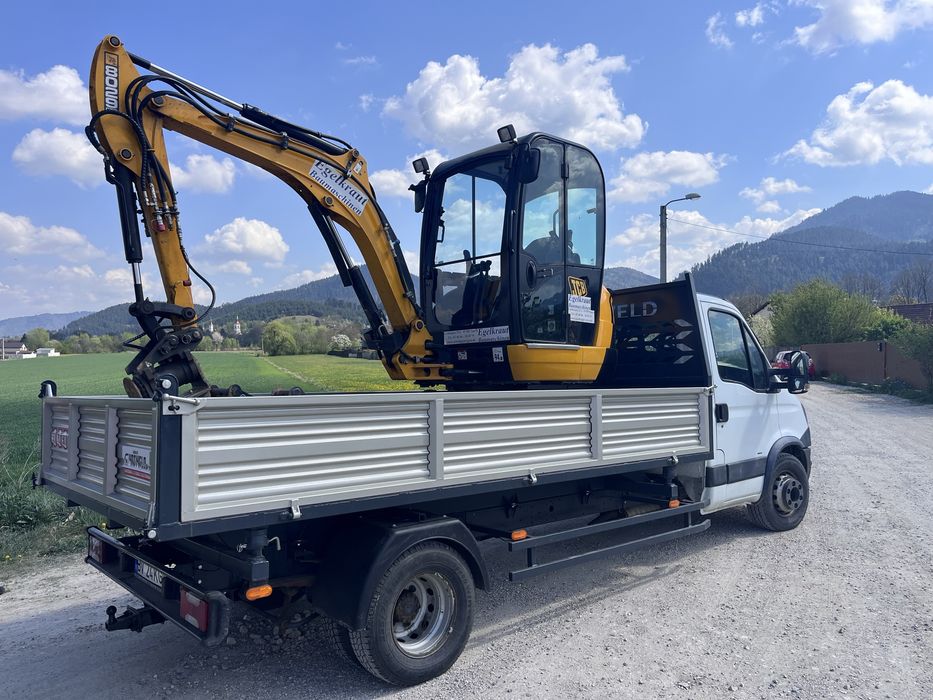 Sapat/nivelat/terasat miniexcavator si transport basculabil 7 tone