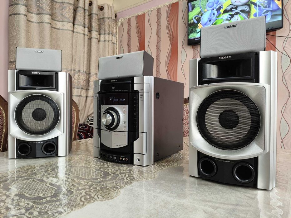 Sony ideal holatda ovoz sifati toza bass zo‘r