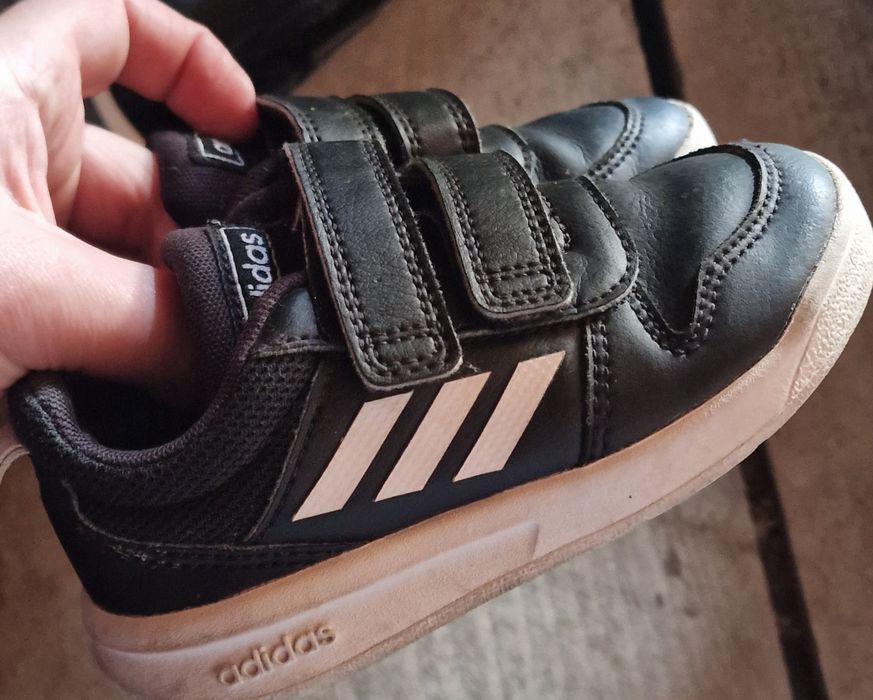 Adidași copii mărimi 23-25