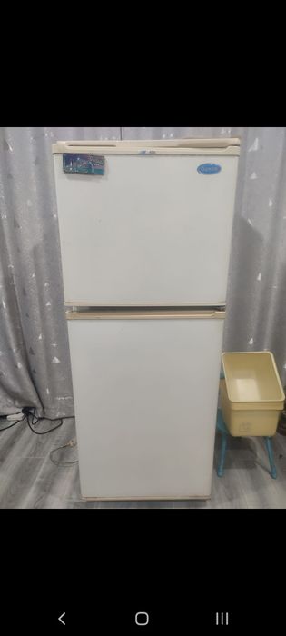 Продам холодильник