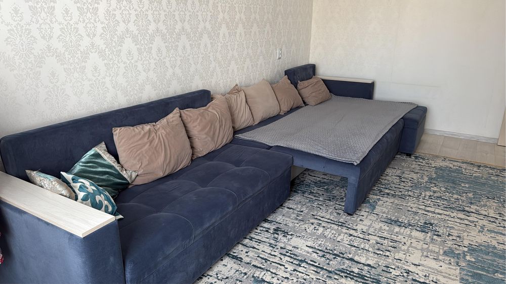 Диван продам 200к