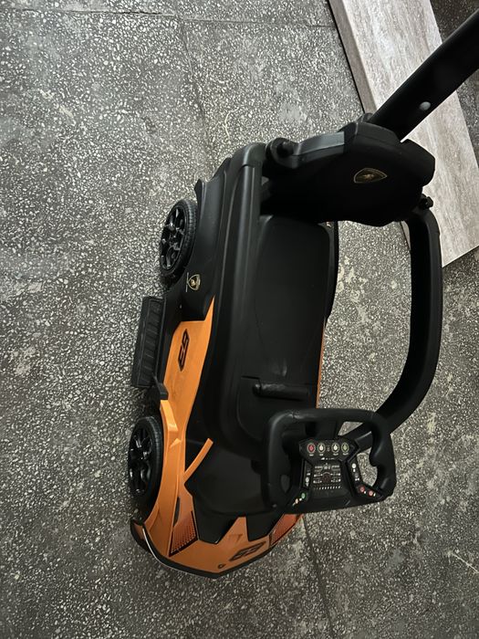 De vanzare  masinuta copii -tricicleta