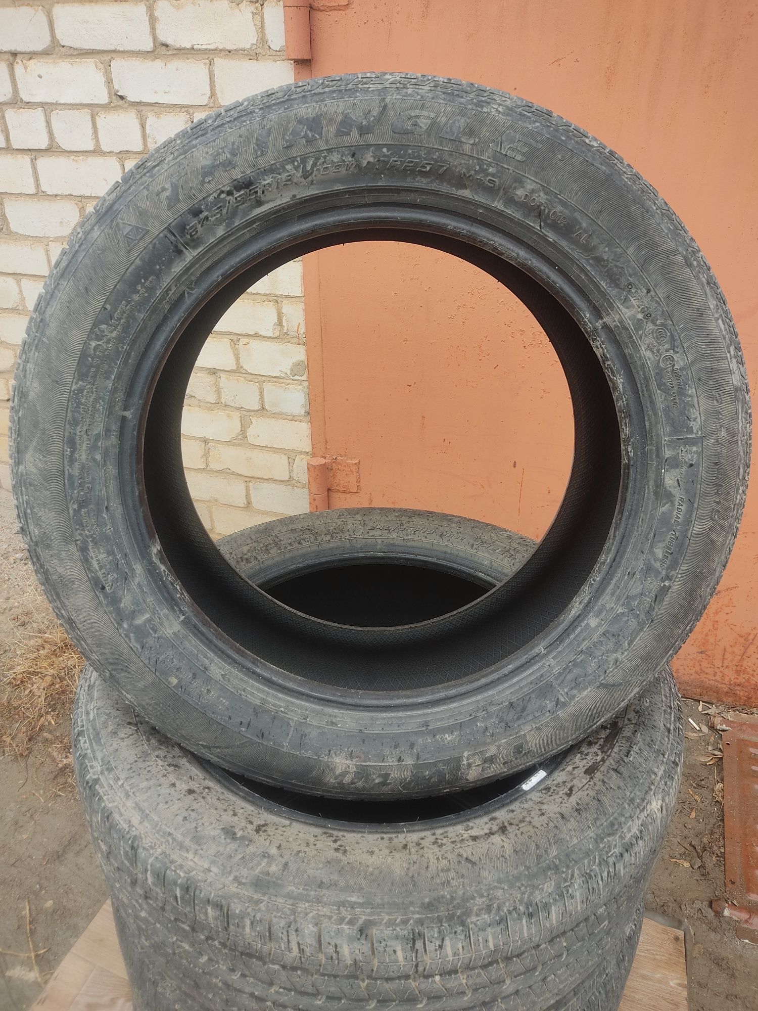 Triangle 245/55 R19