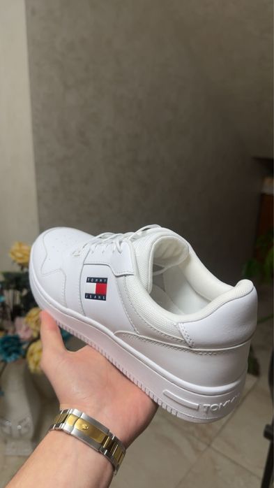 Adidasi Tommy Hilfiger