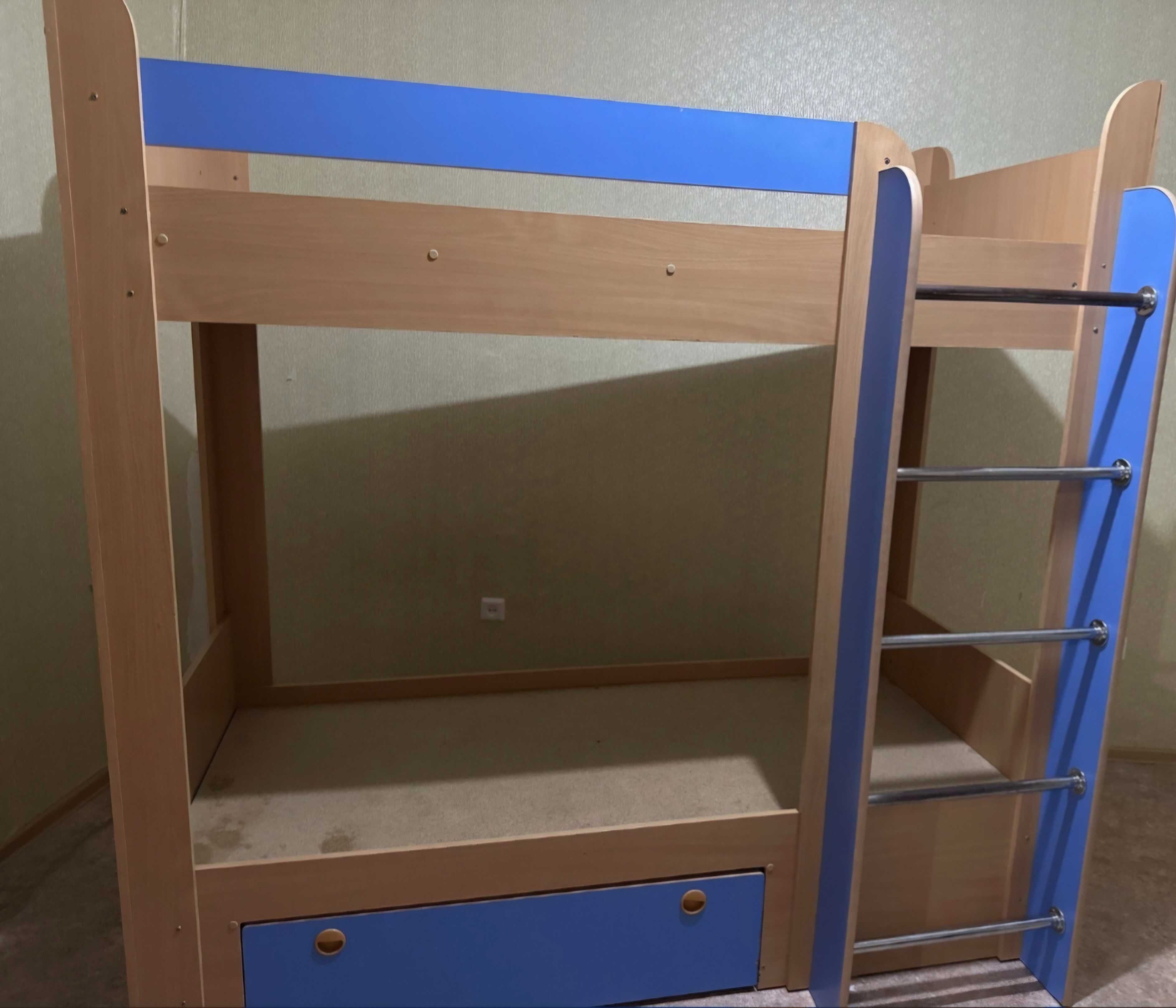 Продается кровать 180/80 см