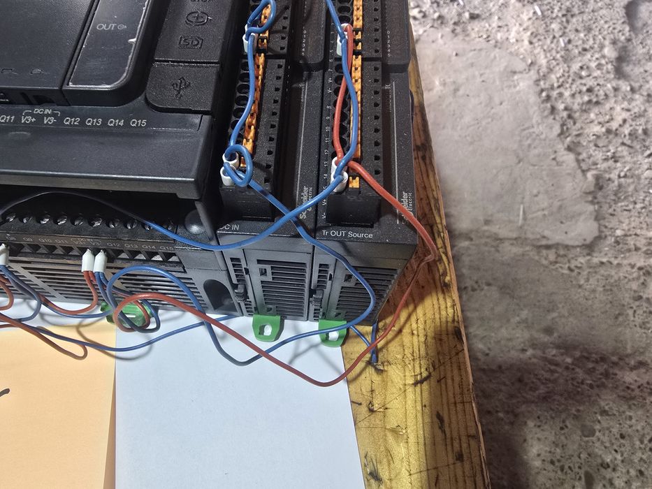 HMI STO512 , plc TM241CE40T, PLC HMISTO735