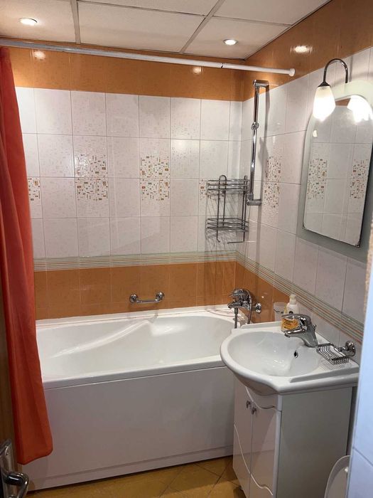 Дава се под наем Двустаен апартамент в София, Надежда 2 - 75 кв.м за 250 € - Снимка #4