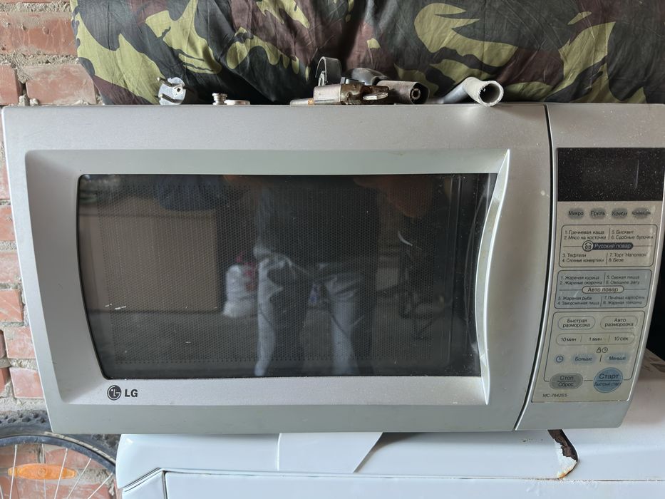 Микроволновка LG