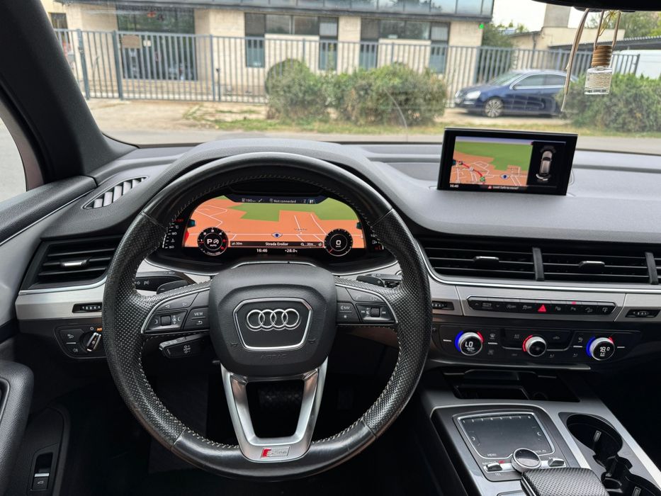 Audi q7 3.0  S line 7 locuri 2016 proprietar