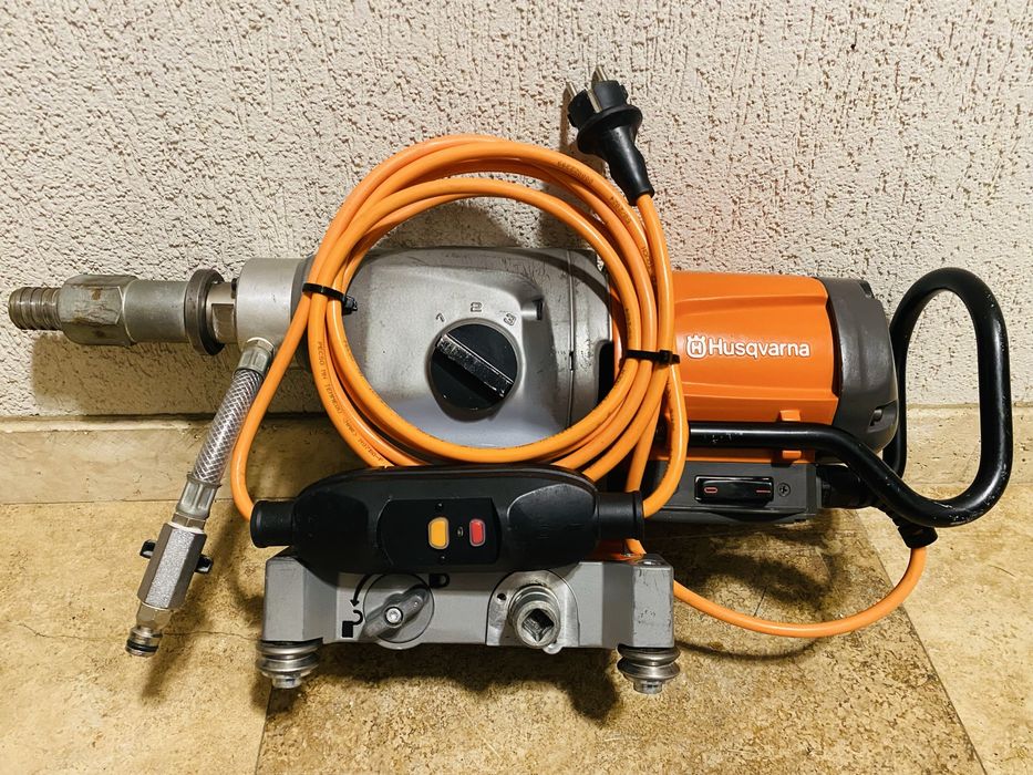 Husqvarna masina de carotat DM 370