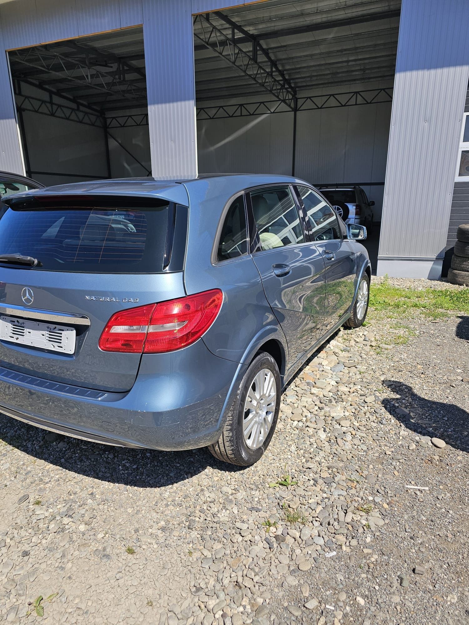 Mercedes B 200  2015