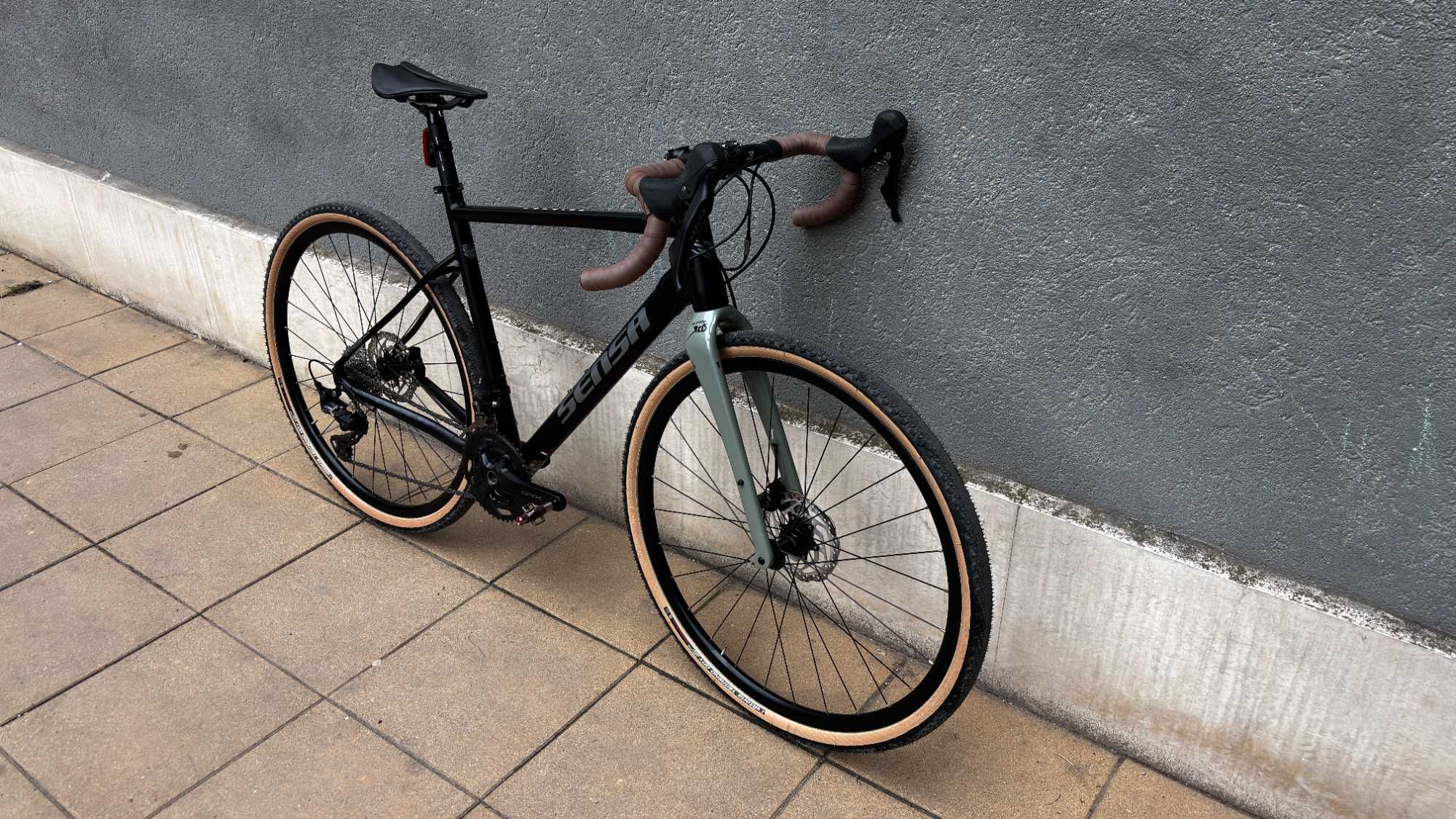 Гравел колело Sensa Romagna GRX 2x12