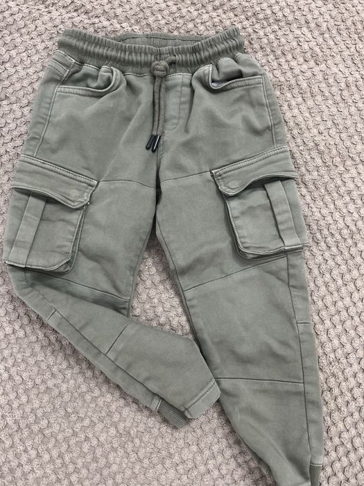 Грейка Karl Lagerfeld  4-5 години