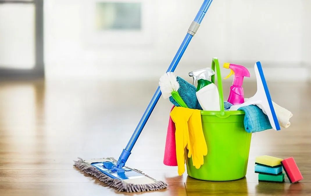 Servicii de curățenie la domiciliu
