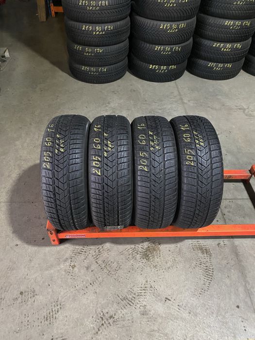 Anvelope iarna 205/60/16 Pirelli Sottozero 3 RFT 205 60 16 R16