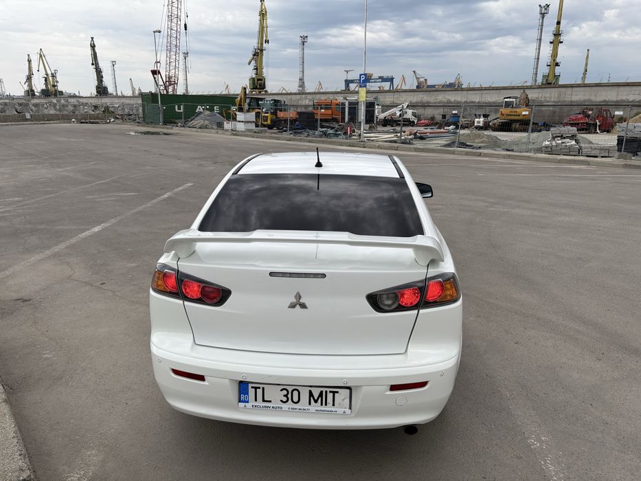 Mitsubishi Lancer 1.8 Di-D Intense – 2011
