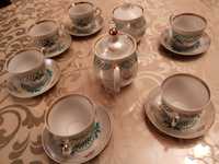 «Недорого» Советский фарфоровый сервиз 6 чашек с тарелками и чайник