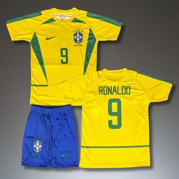 Детски екип на Роналдо Феномена Бразилия ретро модел!!!