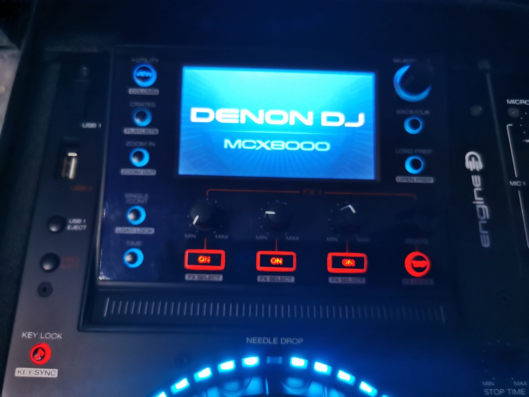 Consola Denon mcx8000 cu case