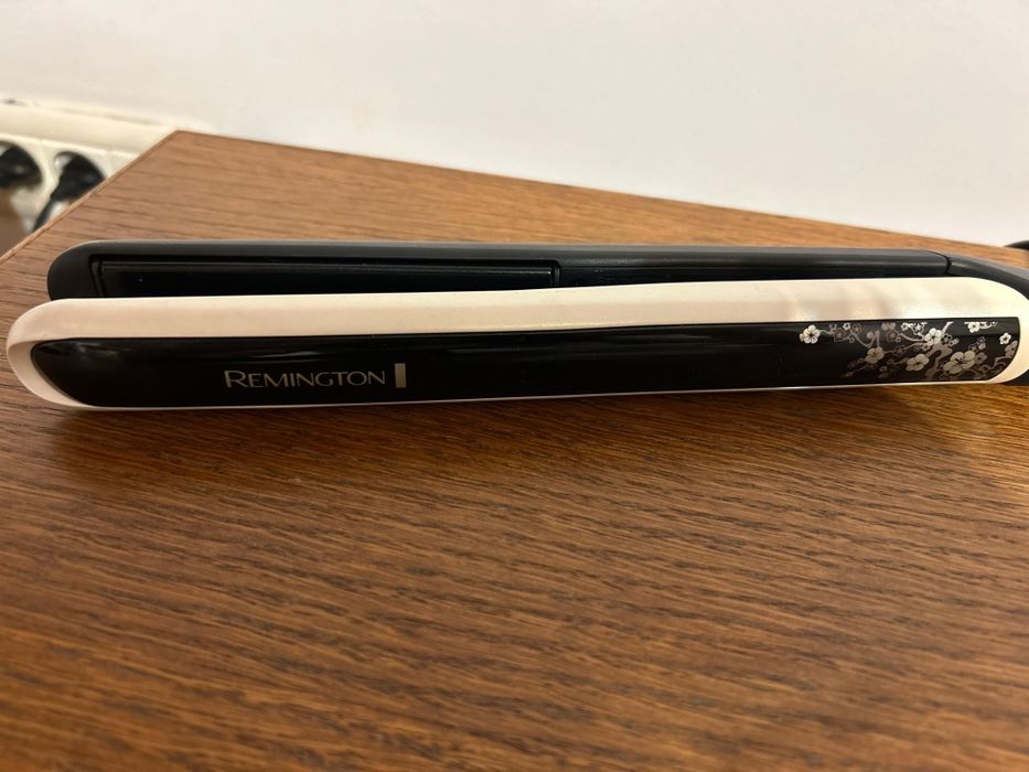 Bigudiuri electrice Remington + placa indreptat parul Remington