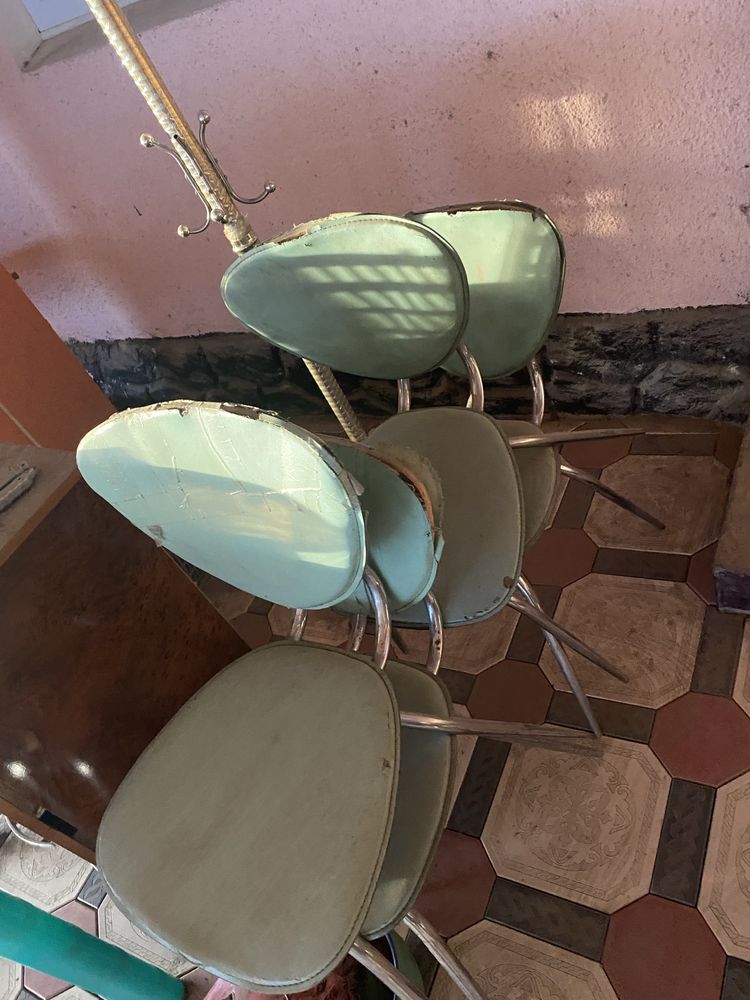 Продаются стулья