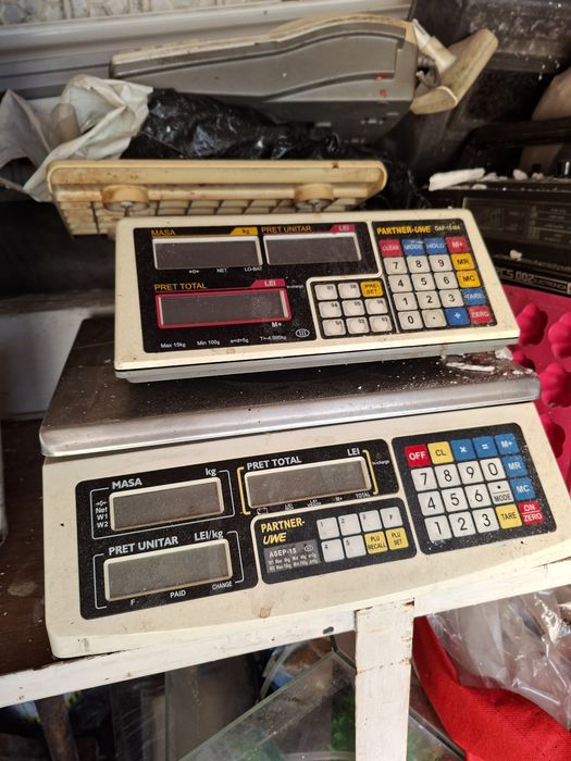 Vand 2 bucati de cantare