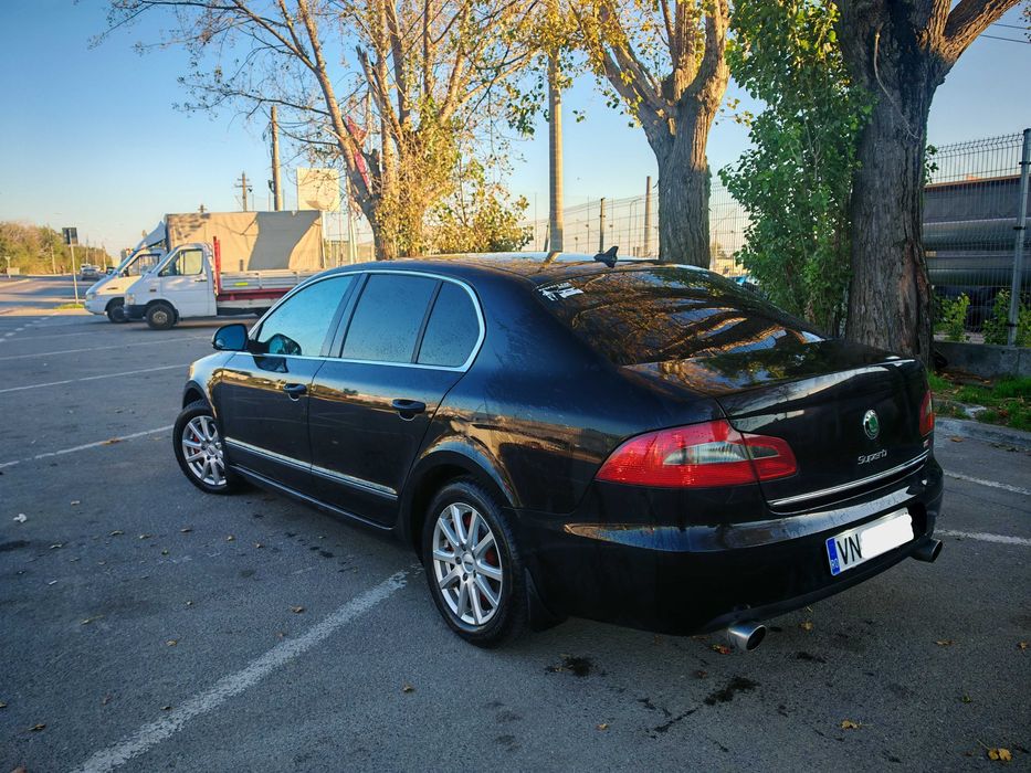 Vând Skoda Superb 2 II