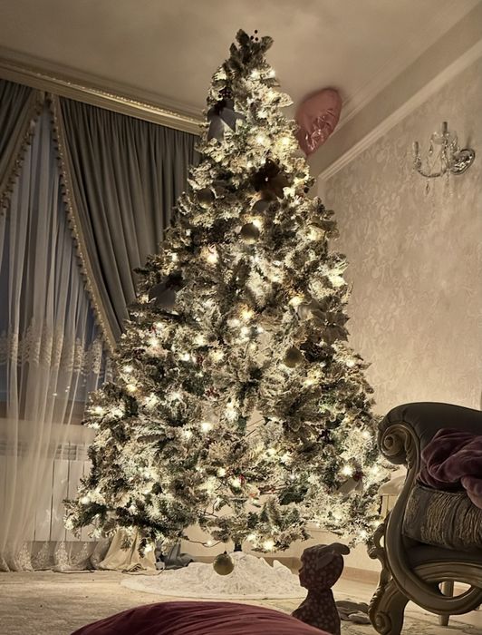 Елка новогодняя + комплект игрушек