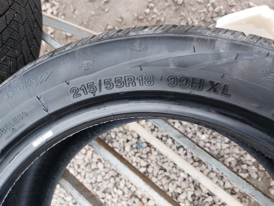 Покрышки зимние шины(липучка) 215/55р18