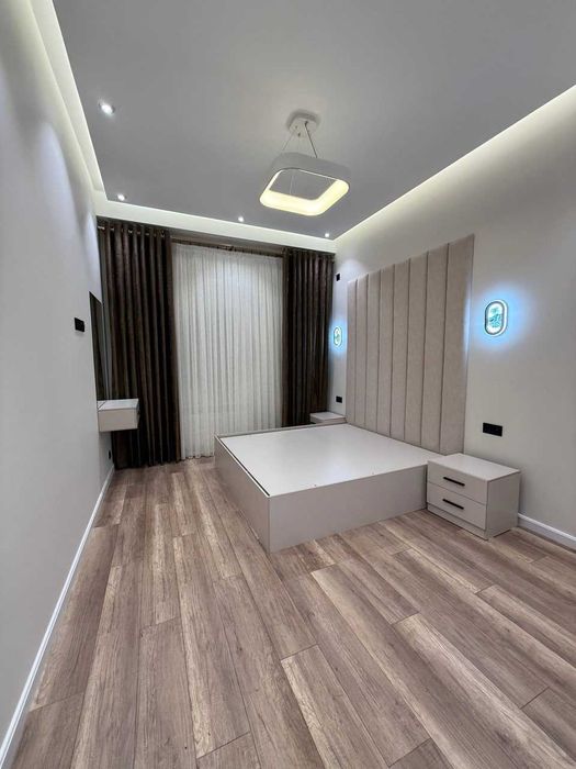 Manzur, 2/10/10, 
Ориентир: Юнусабад-18й квартал 65м2 !!