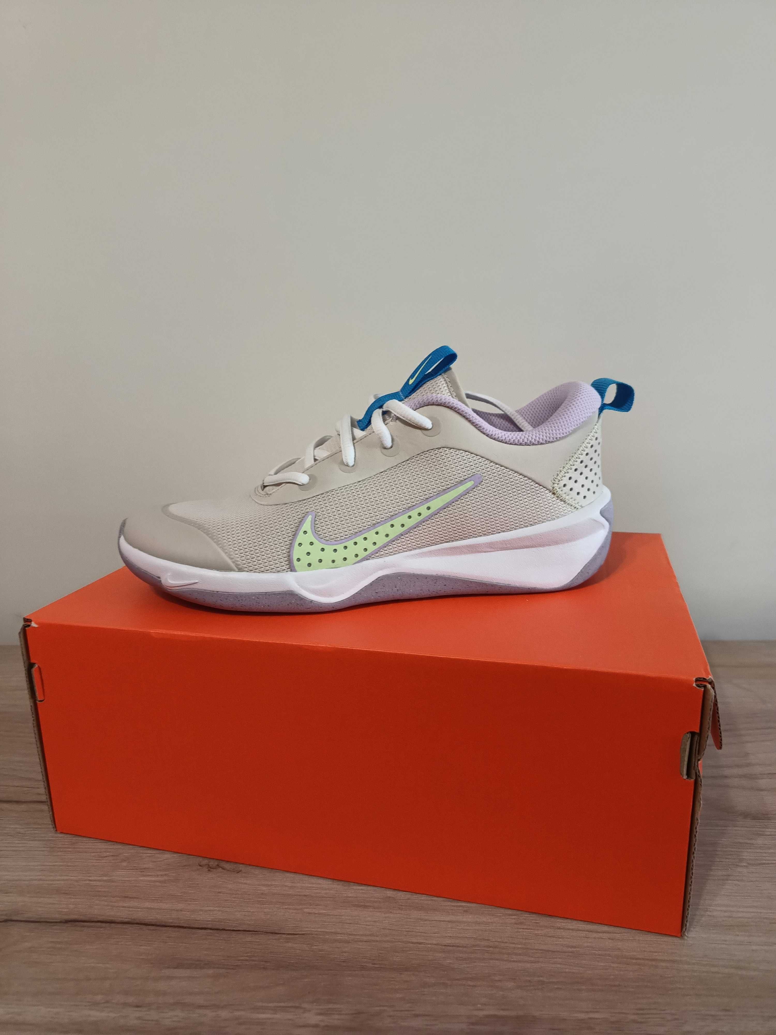 Nike Omni Multi-Court (GS) Нови Дамски Тенис Маратонки №38