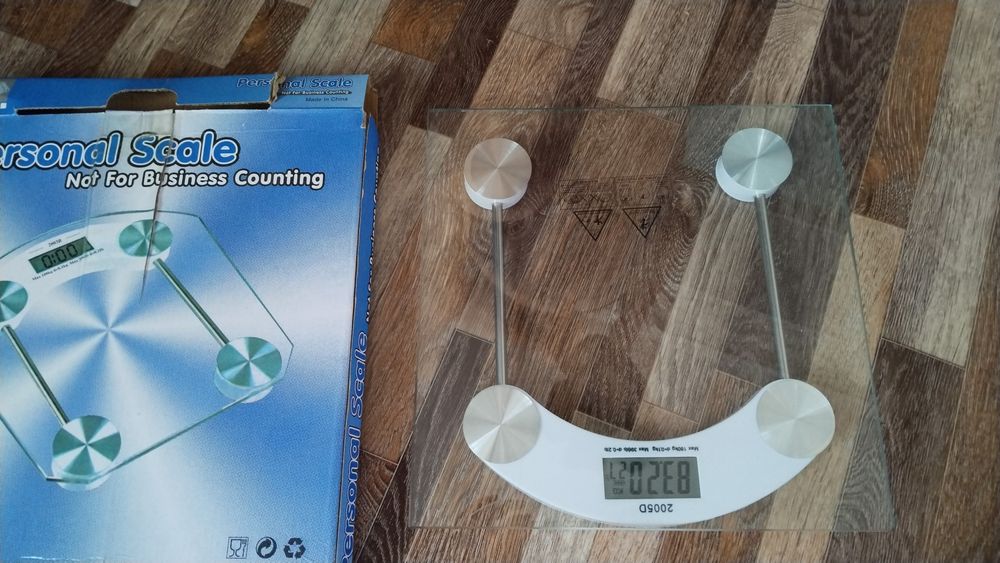 Весы электронные на батарейках