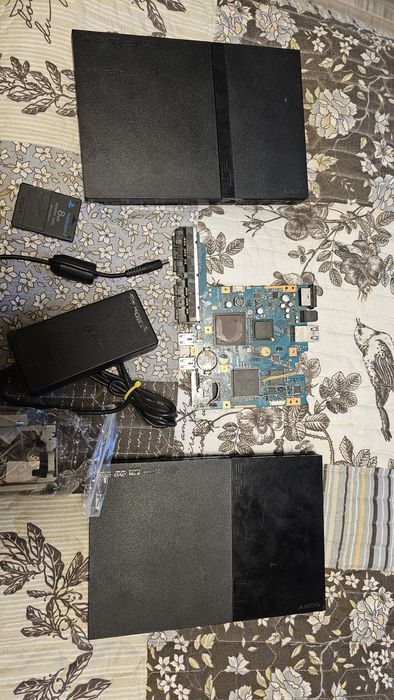 Продам PS2 на восстаноление или запчасти