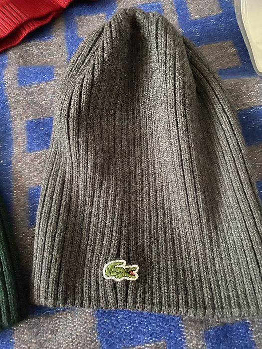 Шапки Лакоста