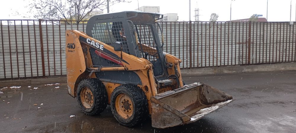 Услуги мини погрузчика Case