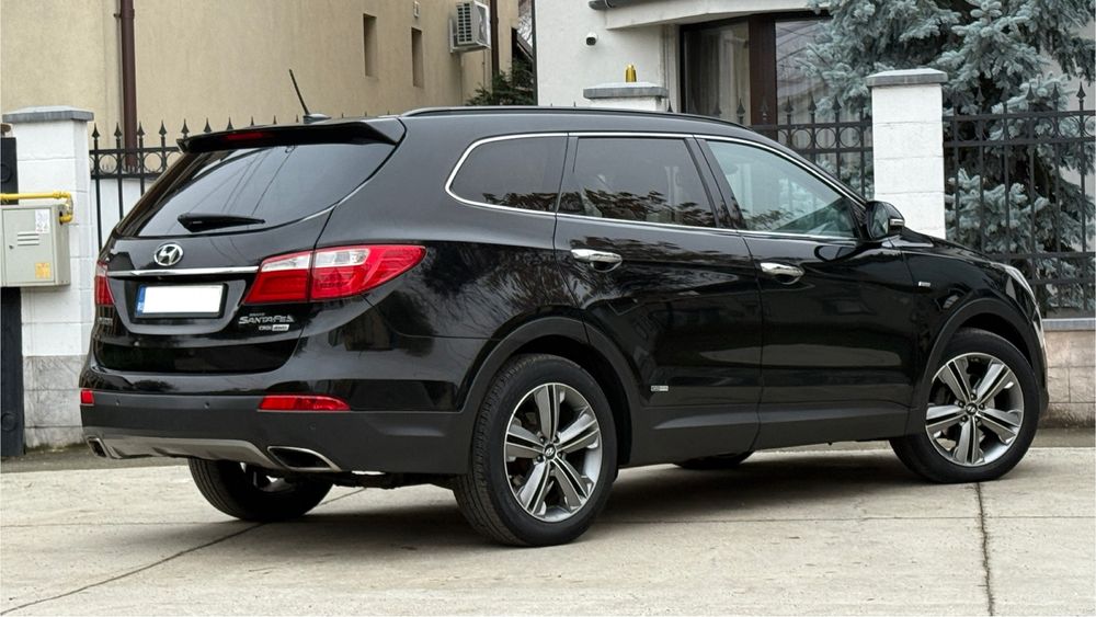 Hyundai Grand Santa Fe 2015 7 Locuri Automat/ 2.2 CRDi 4x4 Euro 6