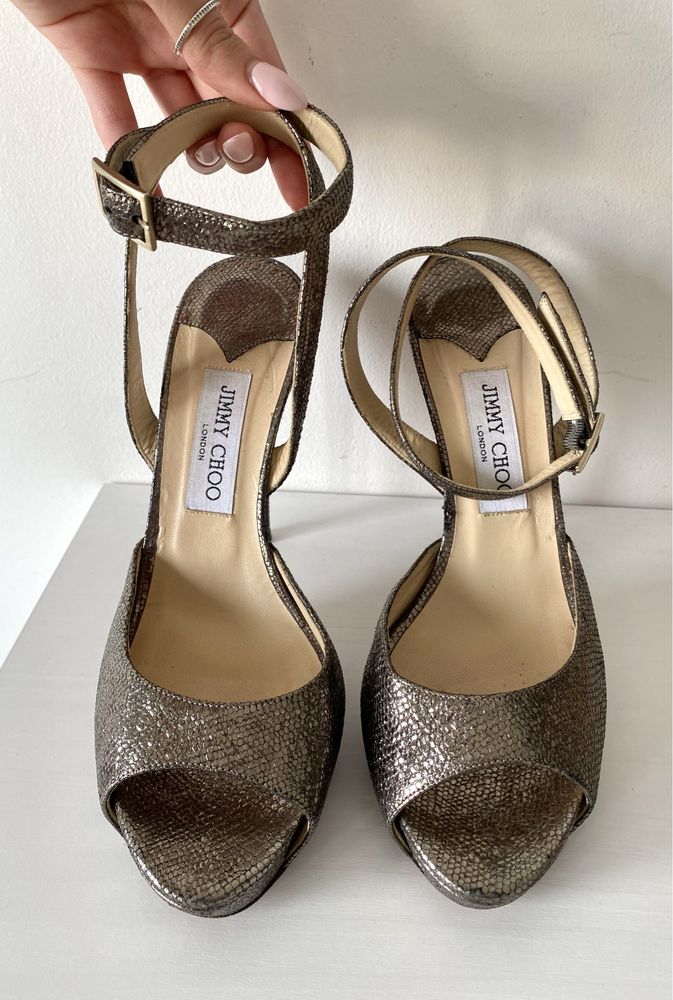 Jimmy Choo обувки на висок ток