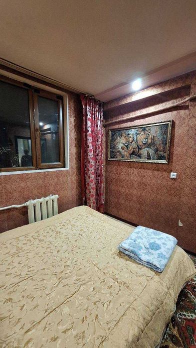 СРОЧНО,Продается 3 комнатная квартира,в Яккасарайком районе