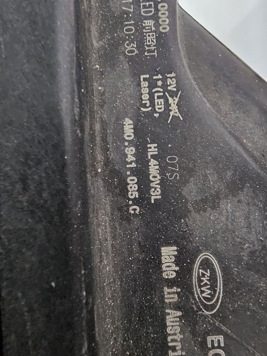 Far stanga laser Audi Q7 4M Facelift dupa 2020 cod 4M0941085C