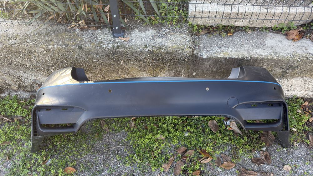 Bmw f30 m3 задна броня + накрайници