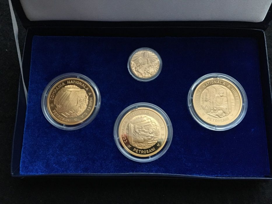 Set medalii Compania Nationala a Huilei 2002