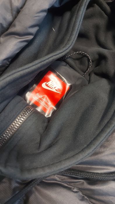 Nike tech пухено яке XS размер дамско