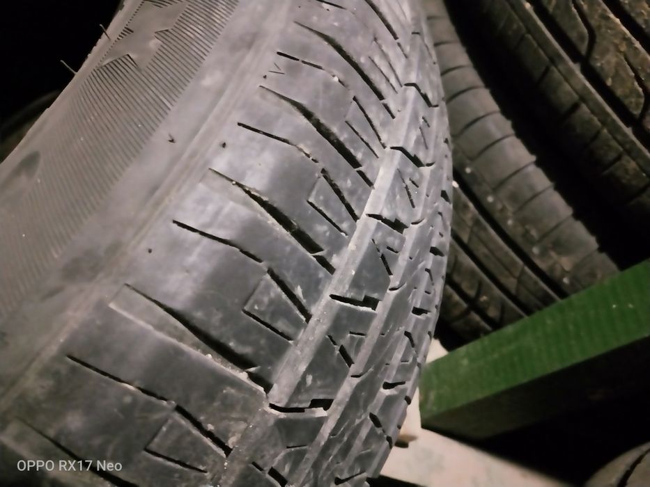 Продам резину 235/65R18 лето