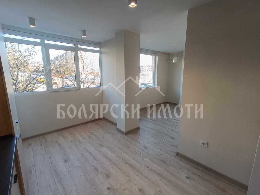 Реновиран двустаен в квартал Картала
