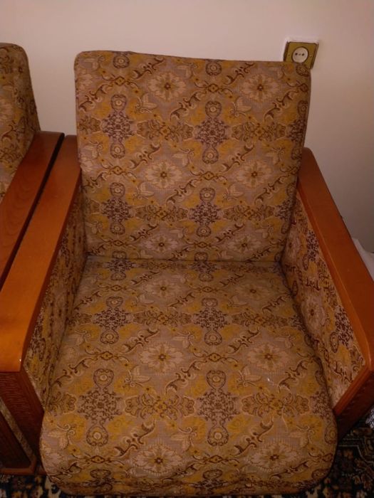 Диван и 2 кресла