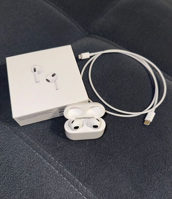 AirPods 3 оригинал в отличном состоянии