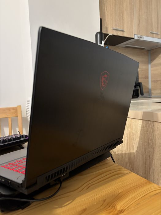 MSI GF65 Thin 10UE Gaming Laptop