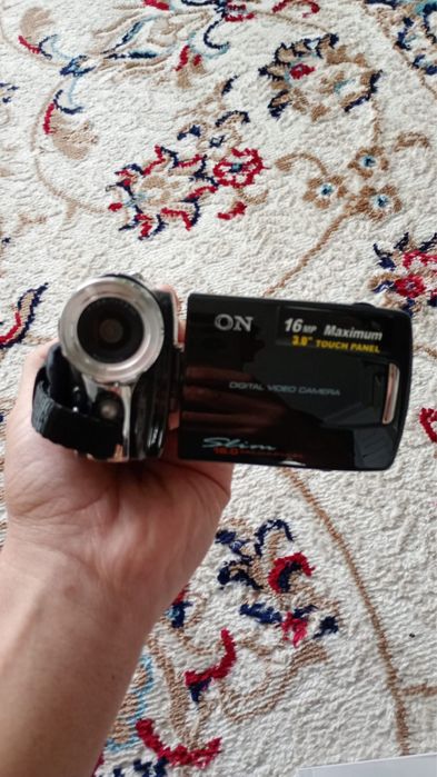 Продам видеокамеру в хорошем состоянии